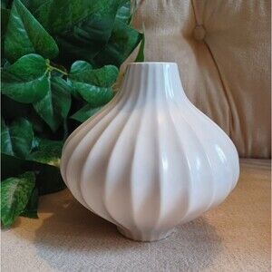 Vintage Johnathan Adler Pot Porter Ribbed Vase 6.5" Pristine
